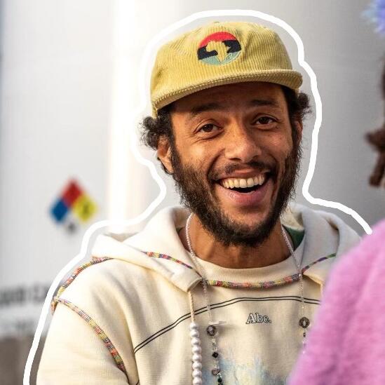 Yazi Walker