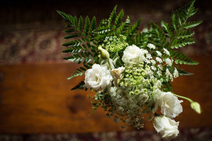 Gabrielle chose Queen Anne's lace as the focal point in her floral arrangements, which she enhanced with white lisianthus and greenery. "I wanted to keep things simple and clean."