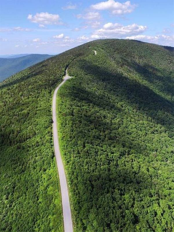 Picture of Mount Equinox Skyline Drive