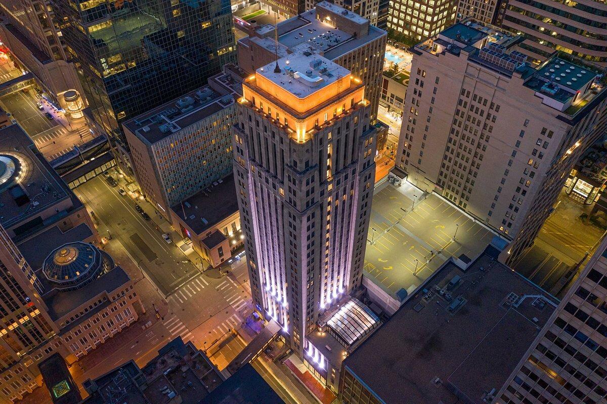 Picture of Rand Tower Hotel, Minneapolis, a Tribute Portfolio Hotel