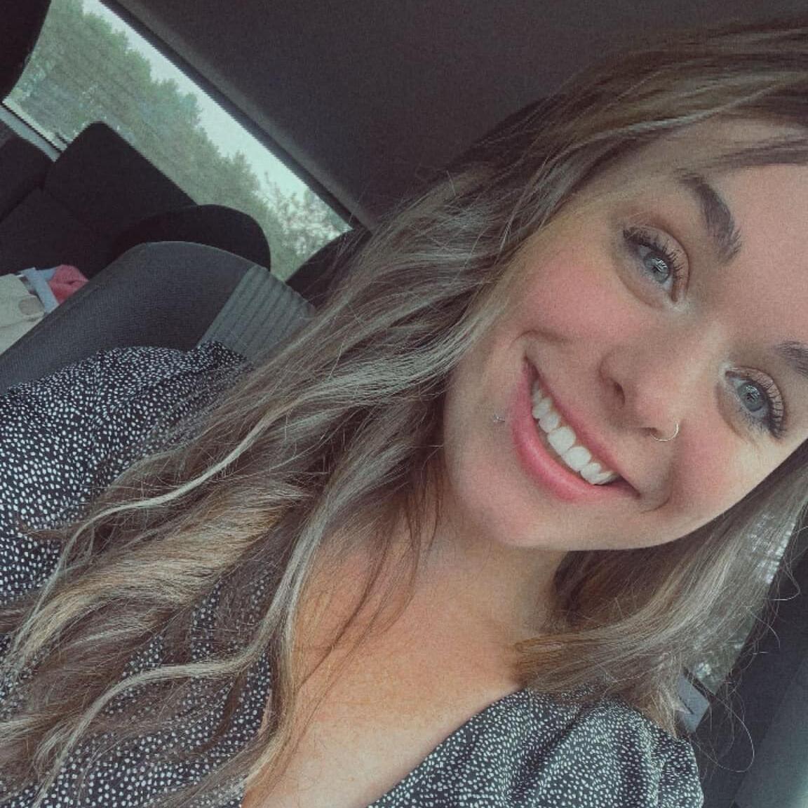 Ashley (ASH)