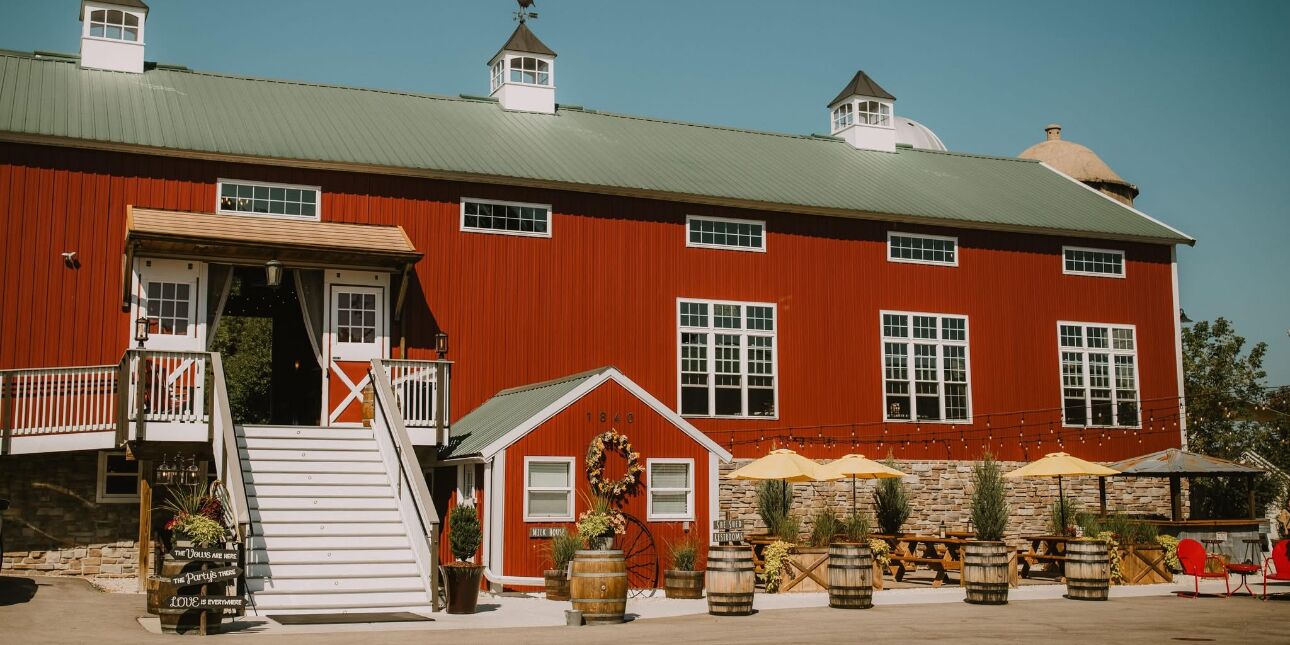 Picture of Cupola Barn 