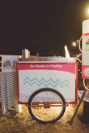Little Baby's Ice Cream Cart