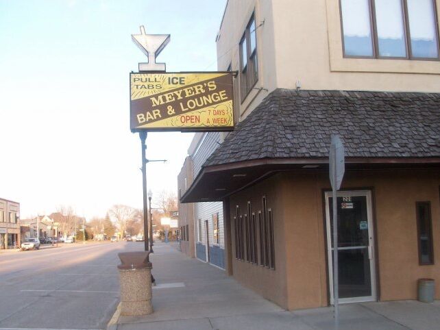 Picture of Meyer's Bar & Lounge