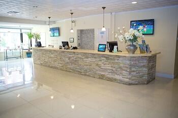 Picture of Long Beach Hotel