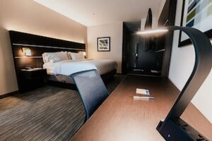 Picture of Holiday Inn Express Hotel & Suites Hamburg an IHG Hotel