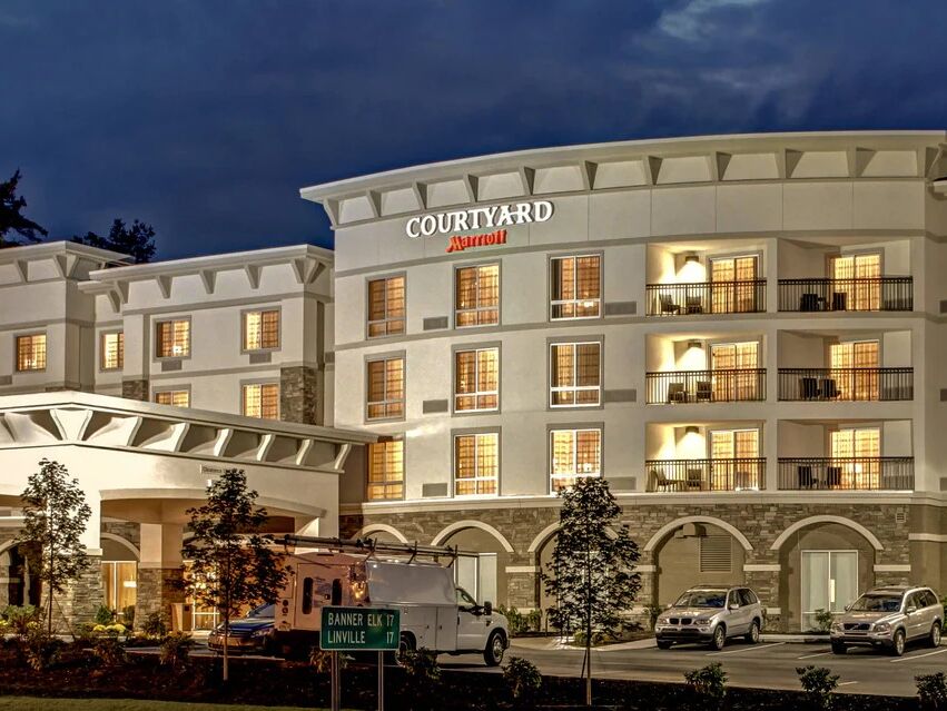 Picture of Courtyard Boone