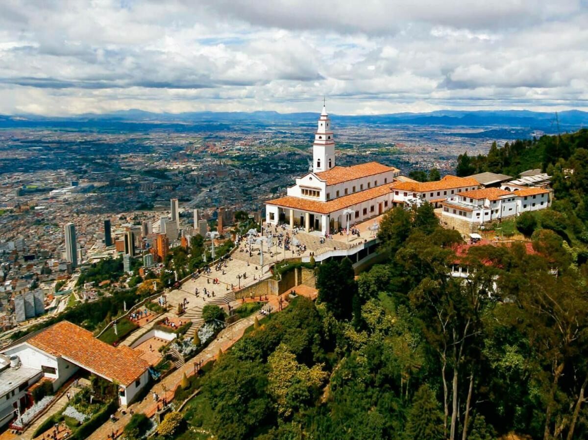 Picture of Estación de Teleférico y Funicular | Monserrate