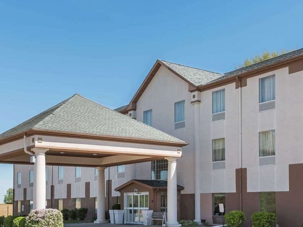 Picture of Baymont by Wyndham Highland