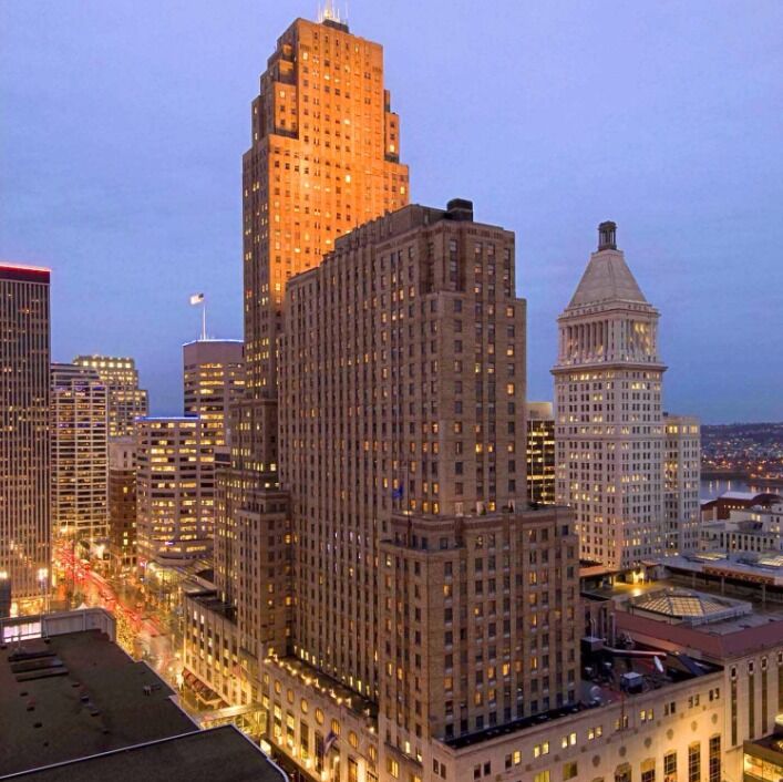 Picture of Hilton Cincinnati Netherland Plaza