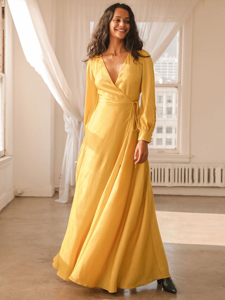 34 Elegant Wedding Guest Dresses With Sleeves