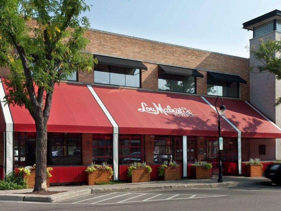 Picture of Naperville - Lou Malnati's Pizzeria