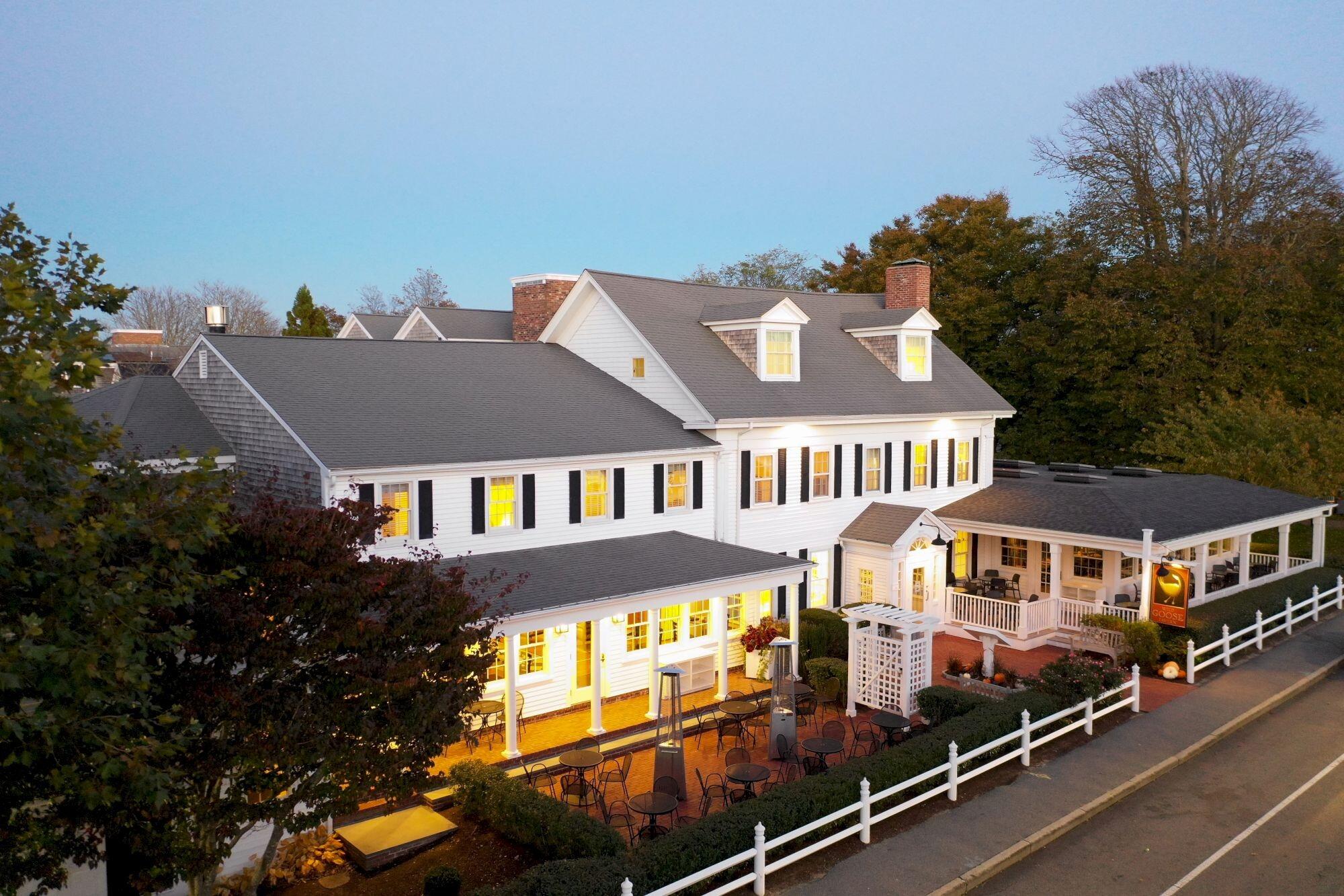 Picture of Chatham Wayside Inn