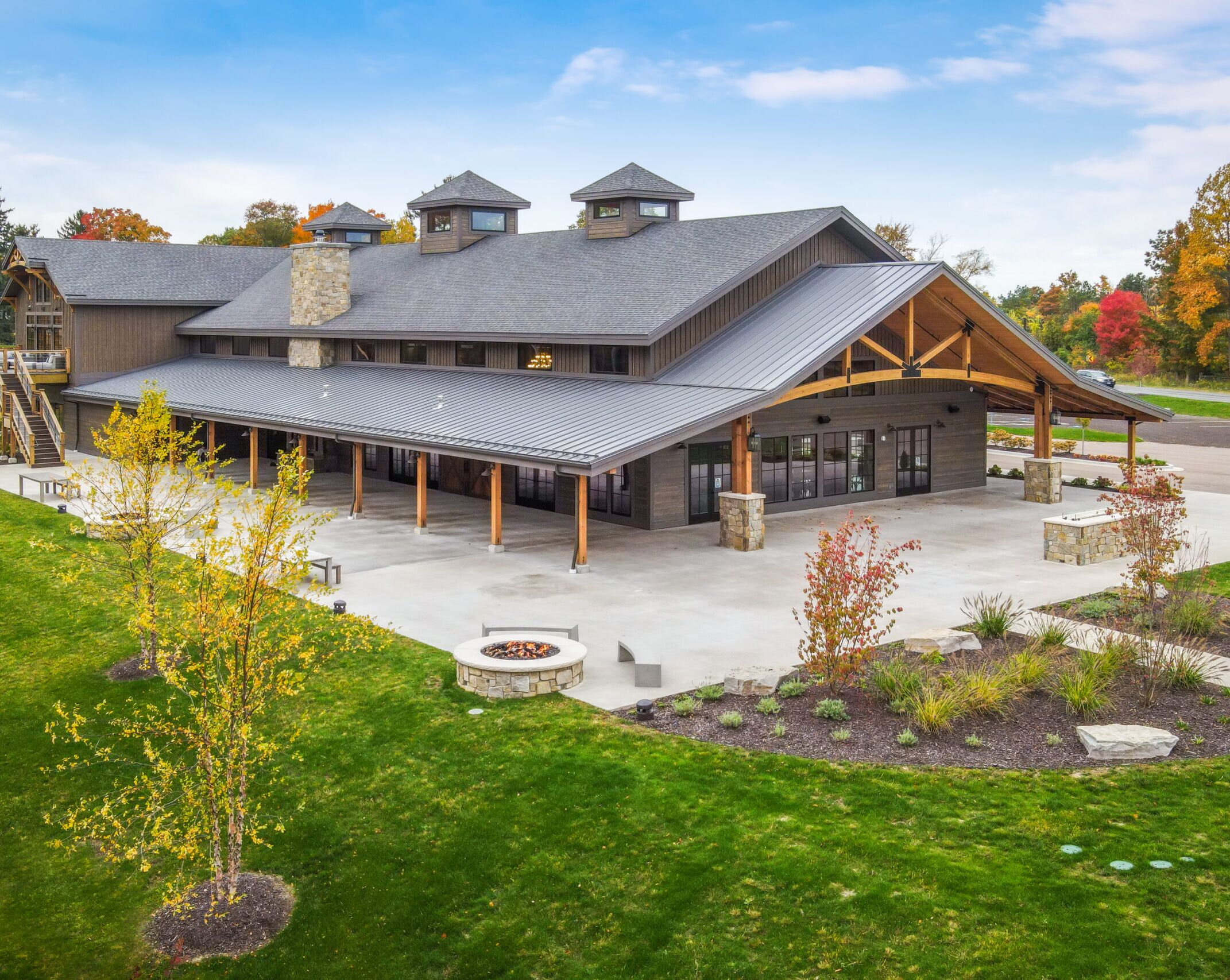 Picture of Black River Barn