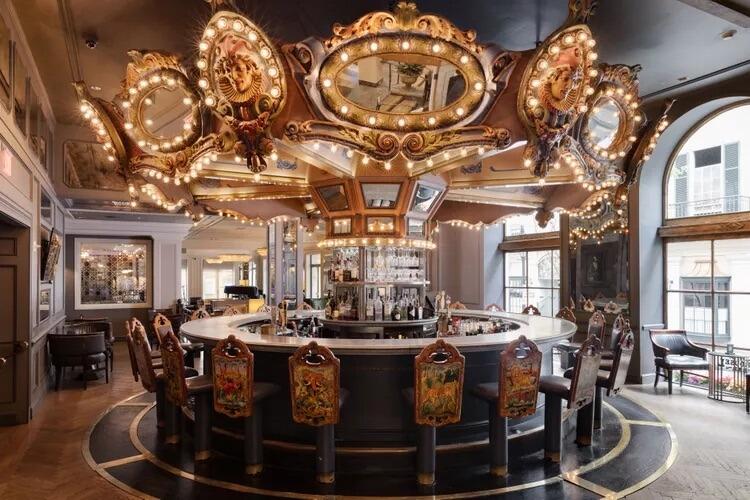 Picture of The Carousel Bar & Lounge