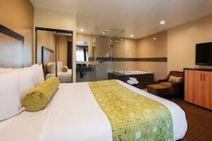 Picture of Best Western Plus Glendale