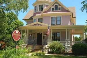 Picture of White Lace Inn