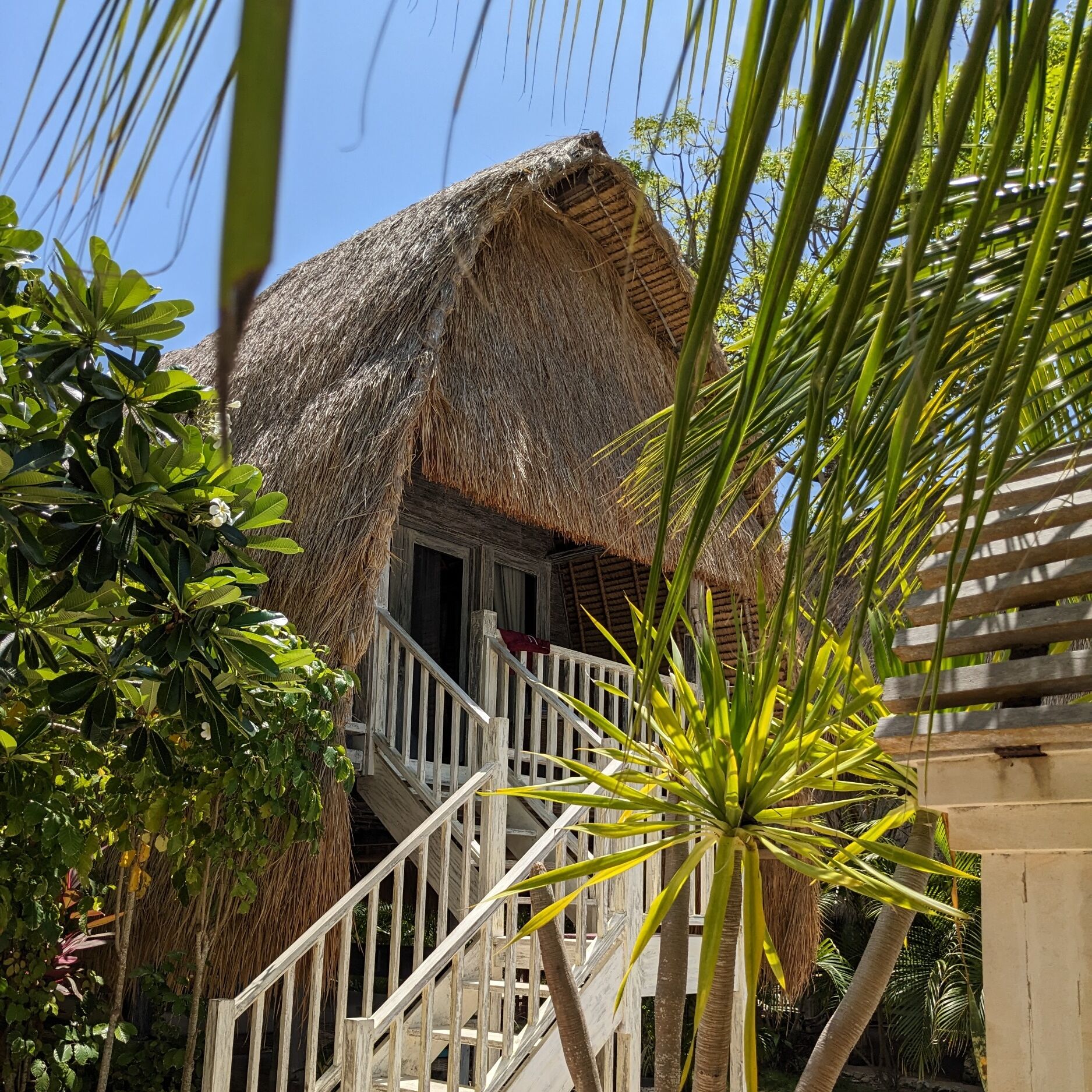 Picture of Hai Tide Beach Resort