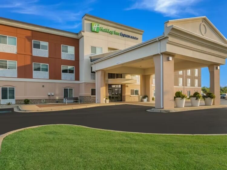 Picture of Holiday Inn Express & Suites Jasper, an IHG Hotel
