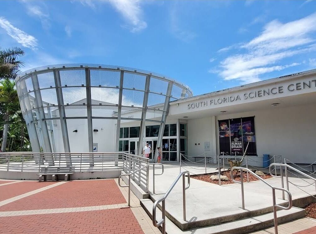 Picture of Cox Science Center and Aquarium 