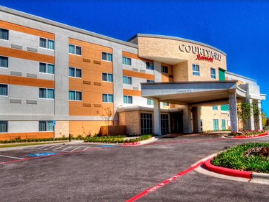 Picture of Courtyard San Marcos