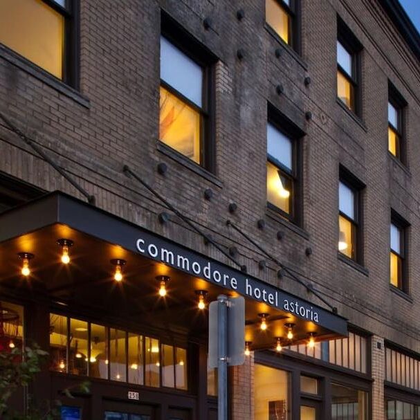 Picture of Commodore Hotel