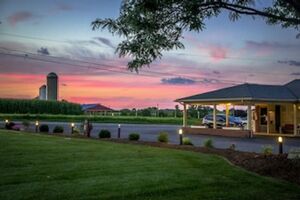 Picture of Harvest Drive Family Inn