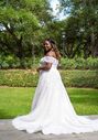 Essense of Australia D3464 plus A-Line Wedding Dress - thumbnail - 4