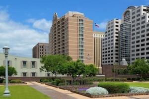 Picture of DoubleTree Suites by Hilton Austin Downtown Capitol