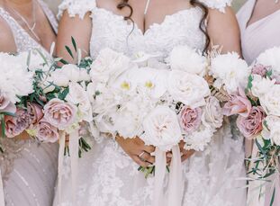 Juxtaposition within design often produces beautiful results and that was certainly the case for this couple—romance meets rustic was the aesthetic of