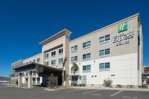 Picture of Holiday Inn Express & Suites Murrieta an IHG Hotel