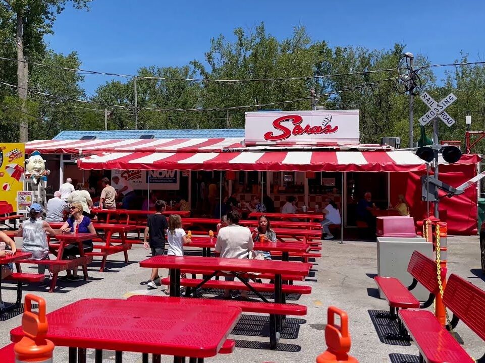Picture of Sara's Restaurant