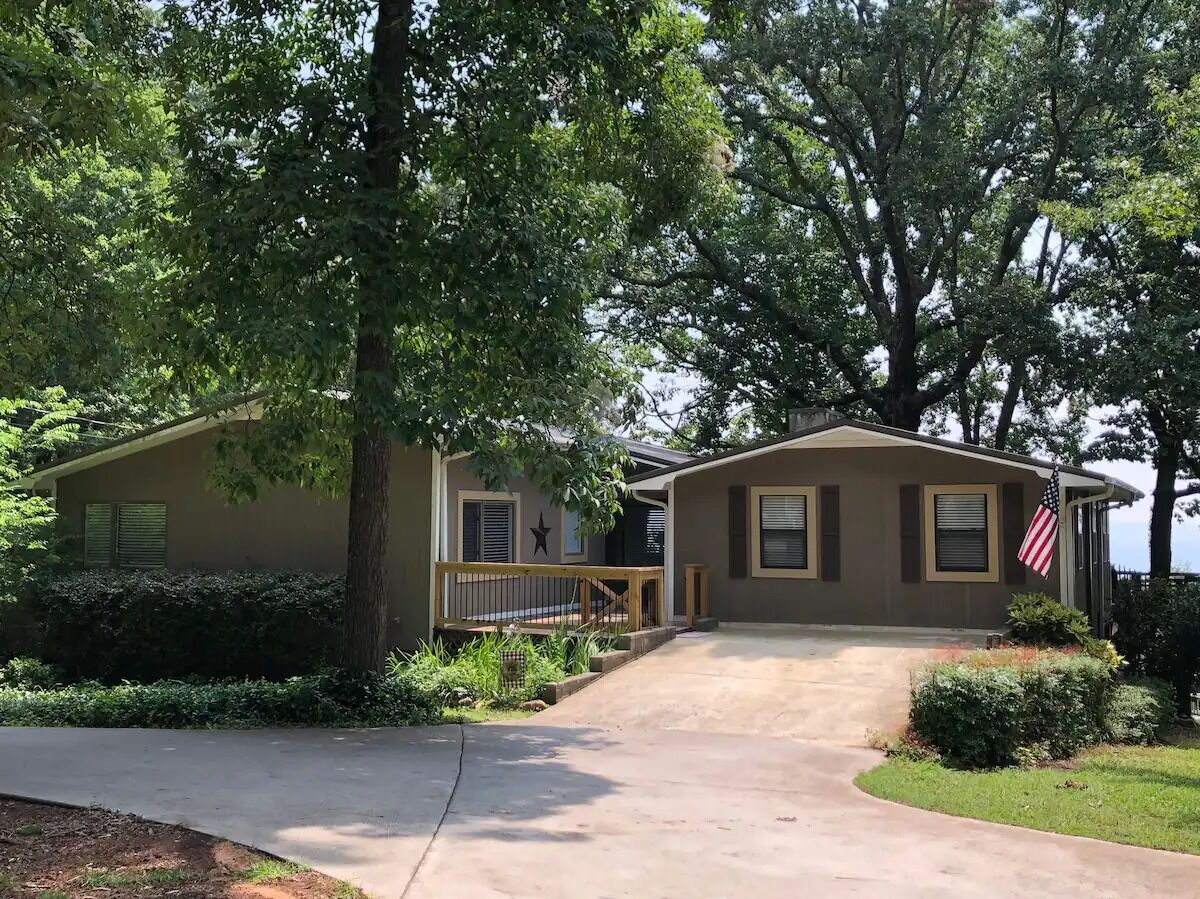 Picture of Airbnb home
