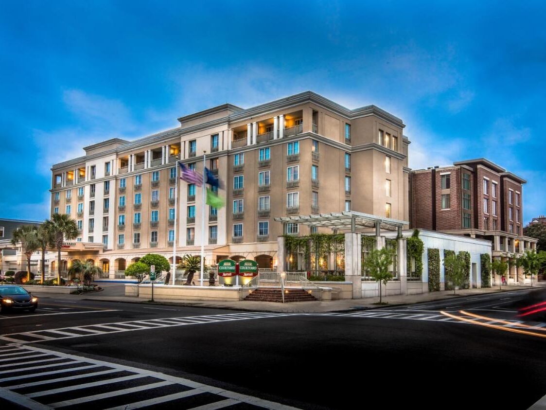 Picture of Courtyard by Marriott Charleston Historic District