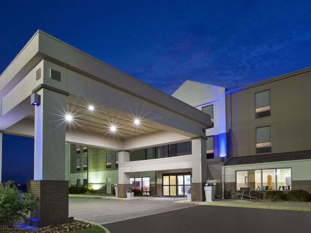 Picture of Holiday Inn Express Tiffin an IHG Hotel