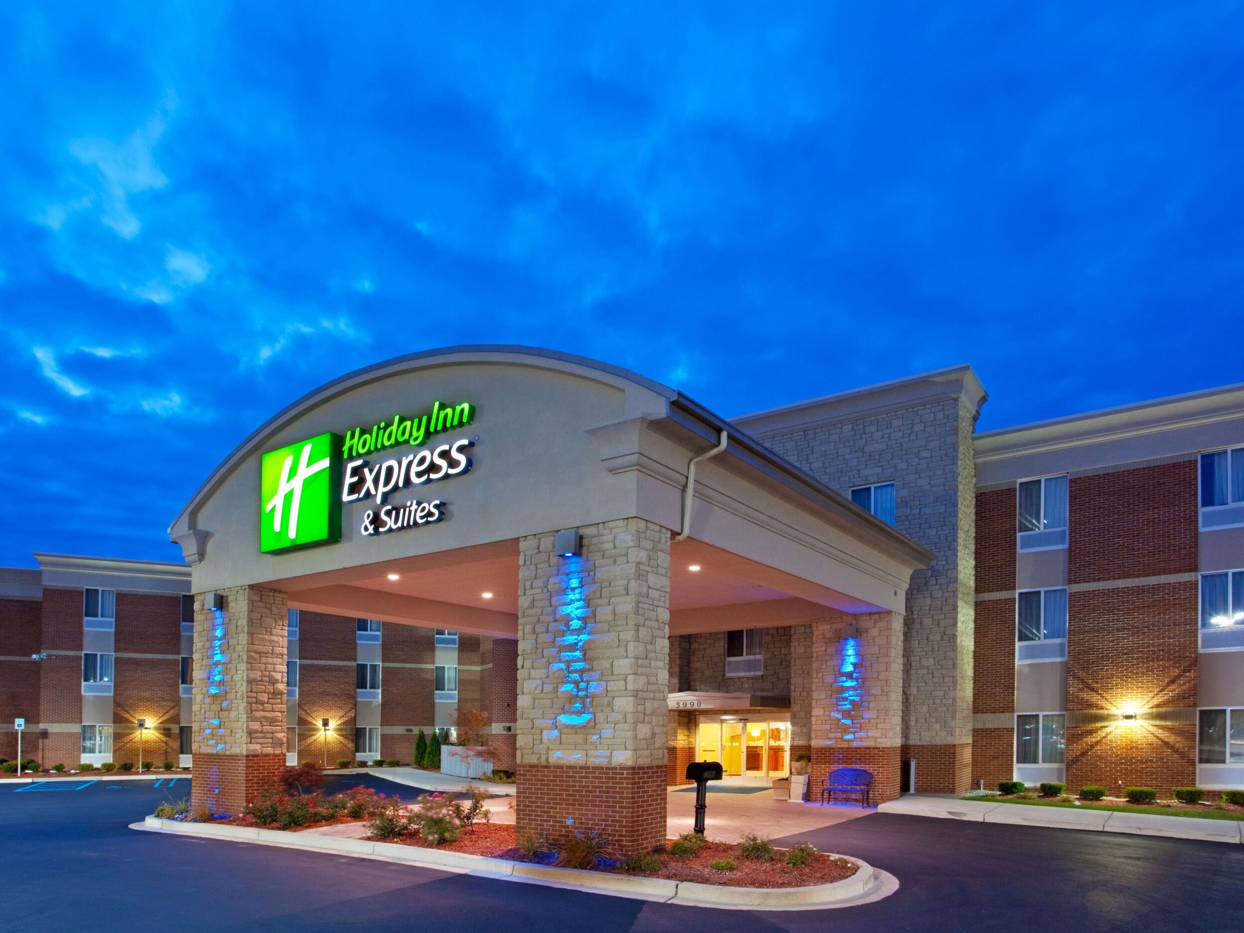 Picture of Holiday Inn Express & Suites Auburn Hills, an IHG Hotel