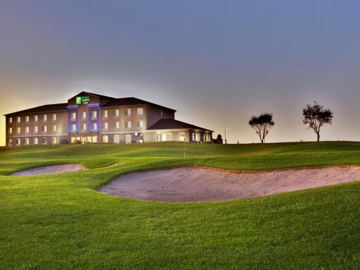 Picture of Holiday Inn Express & Suites Sioux Center, an IHG Hotel
