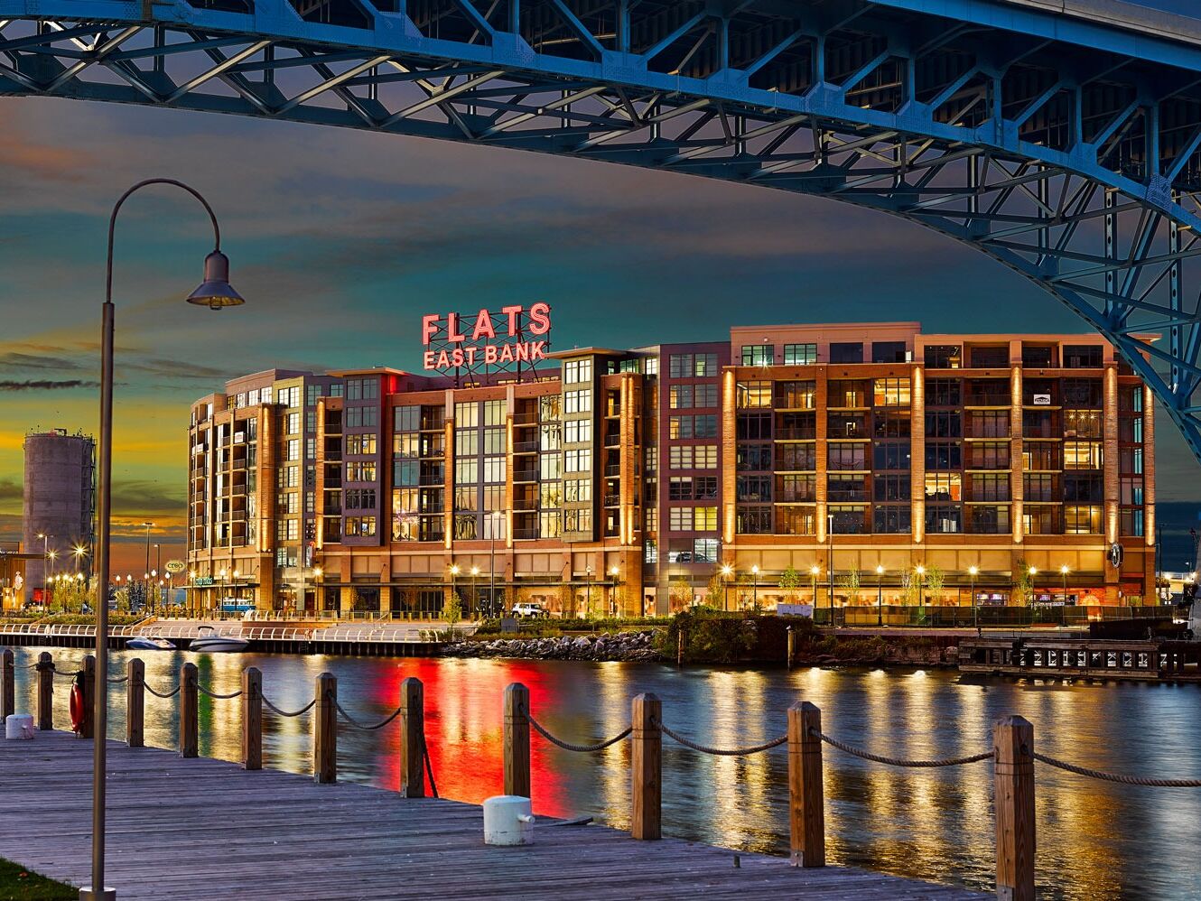 Picture of Flats East Bank | Entertainment District