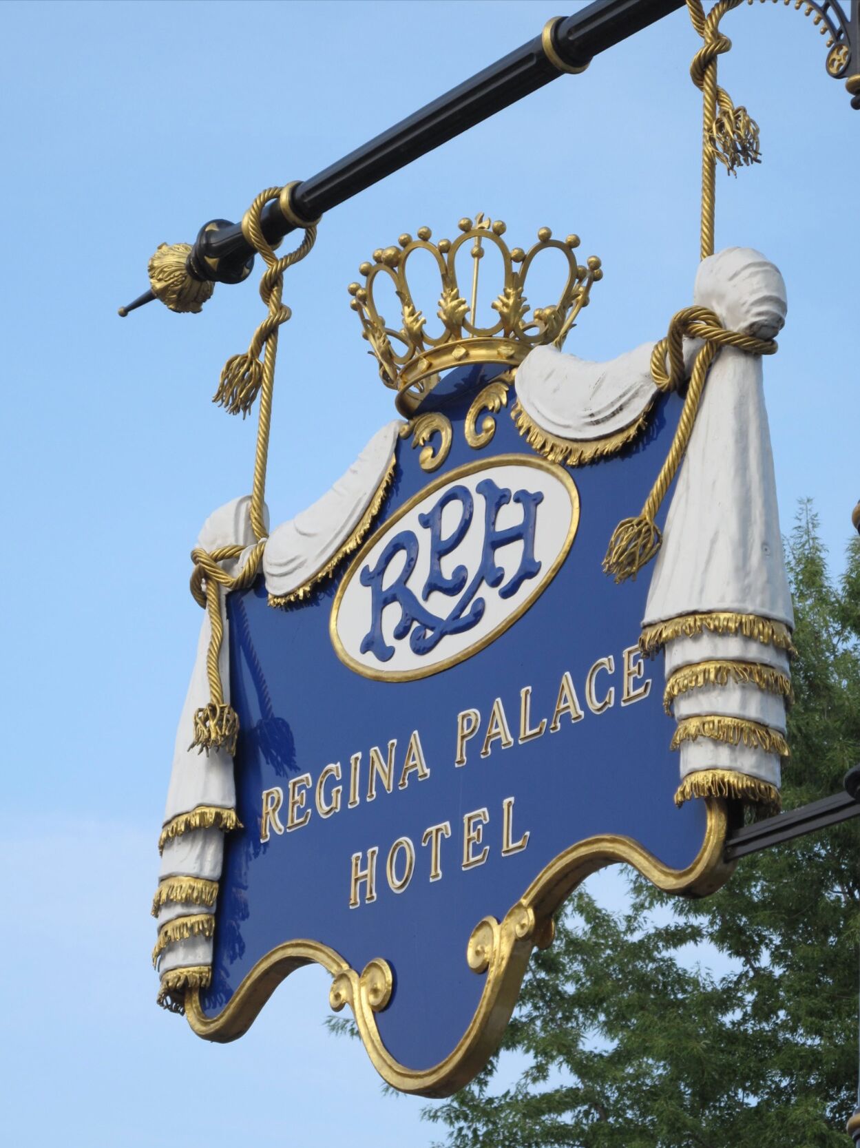 Picture of Regina Palace Hotel