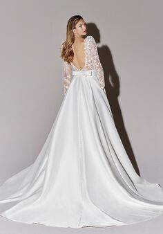 Justin Alexander Signature Camelot Ball Gown Wedding Dress