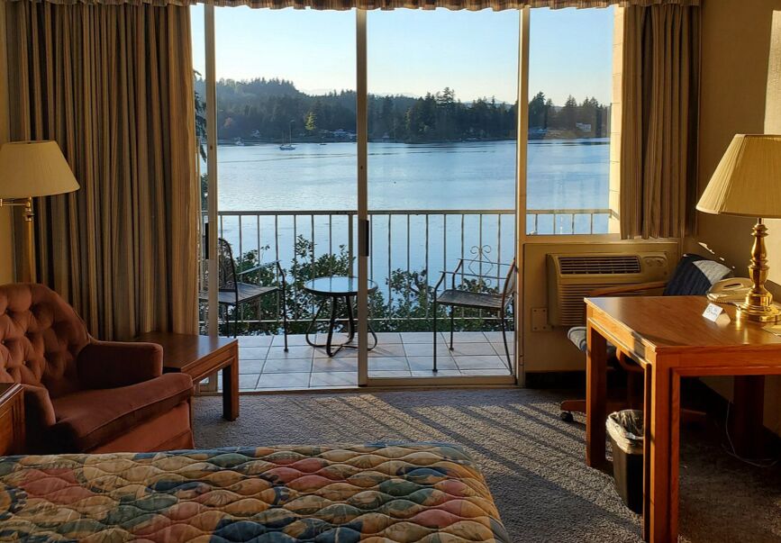 Picture of Flagship Inn