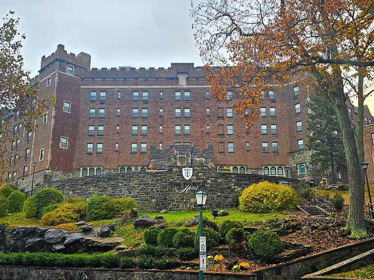 Picture of The Thayer Hotel