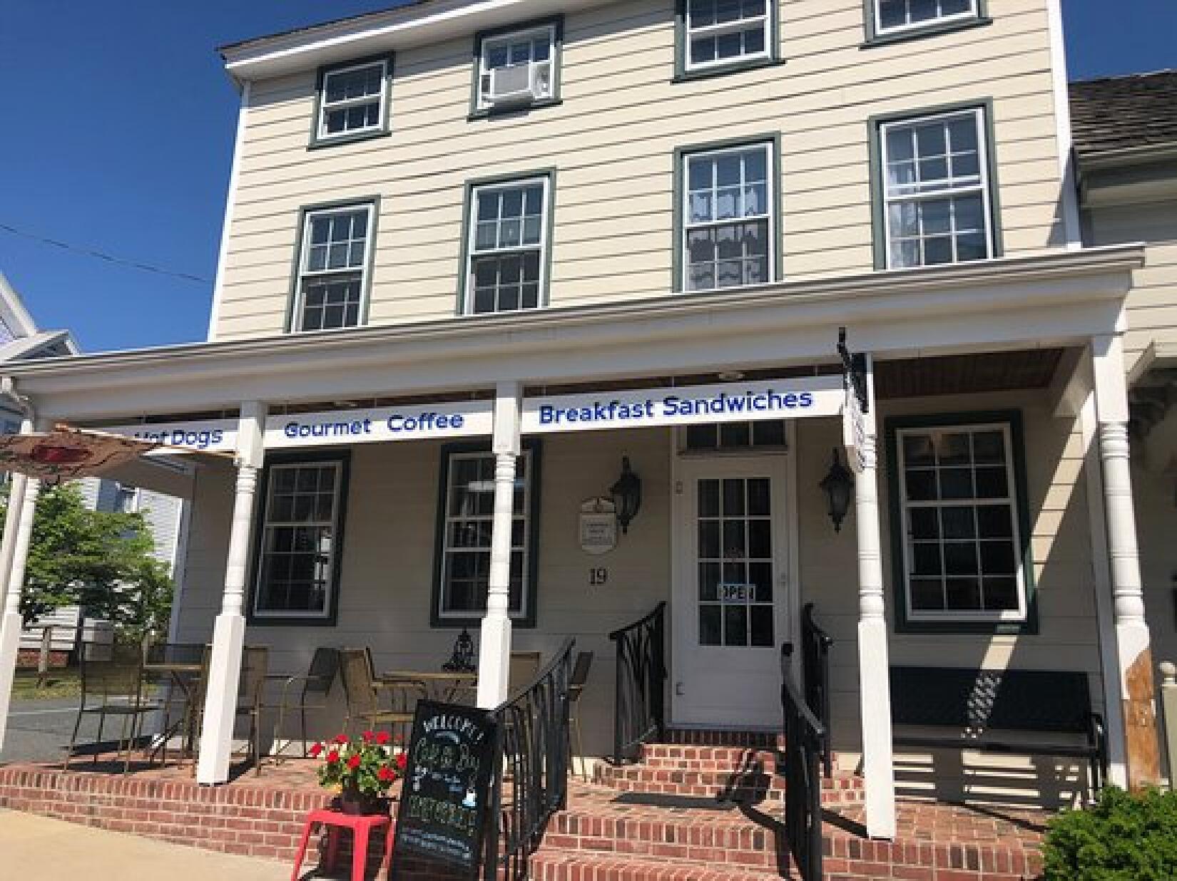 Picture of Cafe on the Bay