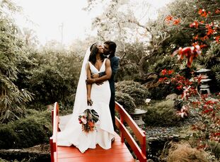 Adrienne Bown (34 and a brand manager) and Jeevan Nanayakkara’s (35 and a project manager) wedding combined their respective Jamaican and Sri Lankan c