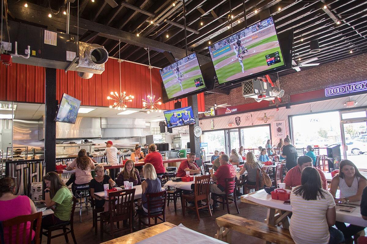 Picture of Karvelas Pizza Co. Lagrange