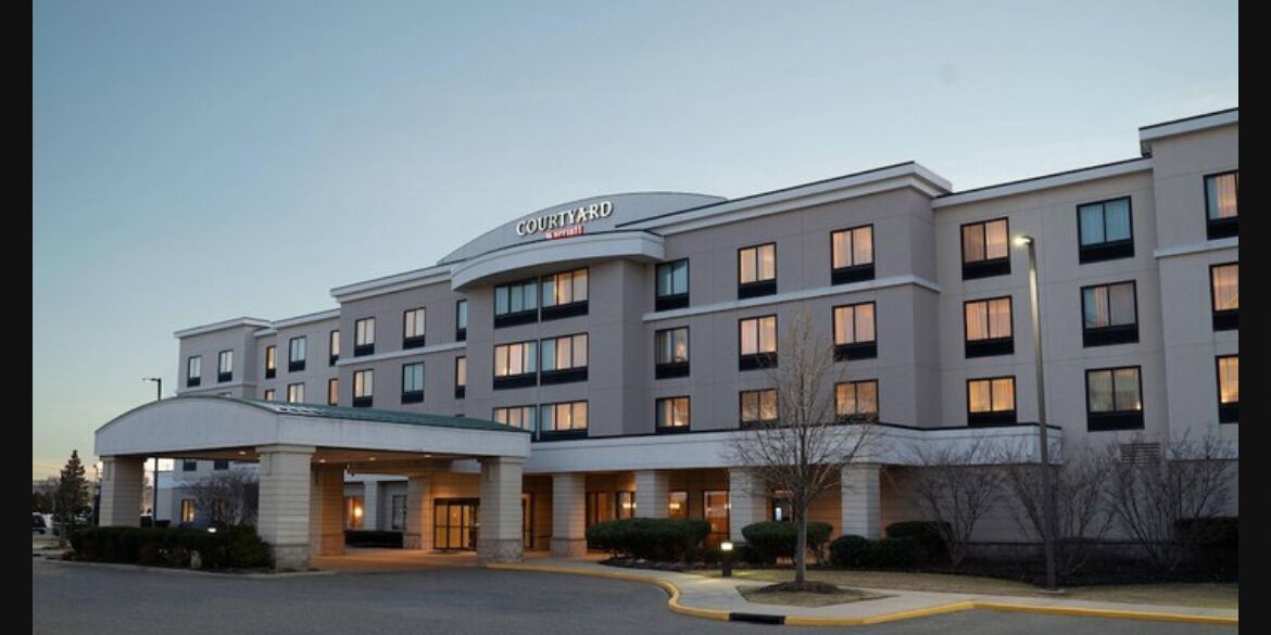 Picture of Court Yard By Marriott