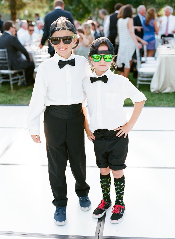 The Voltage Brothers played hits from the Jackson 5, Stevie Wonder and Outkast, which kept guests on the dance floor. The ring bearers showed off their moves.