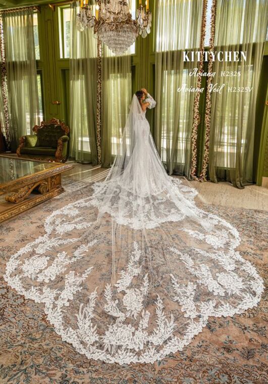KITTYCHEN AVIANA, H2325 Fit-and-Flare Wedding Dress - 6