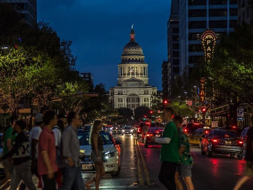Picture of 6th Street. 