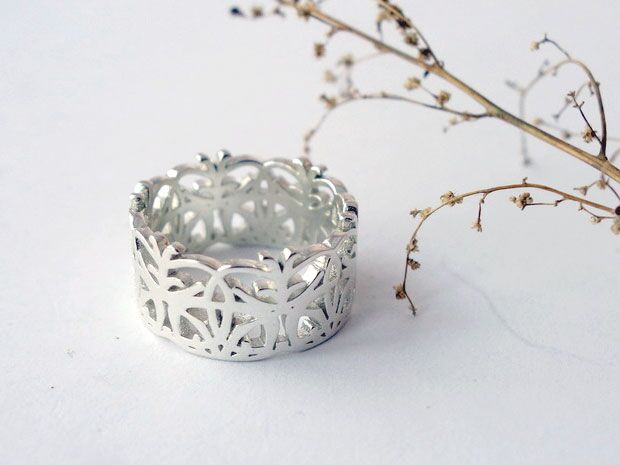 Lace Band